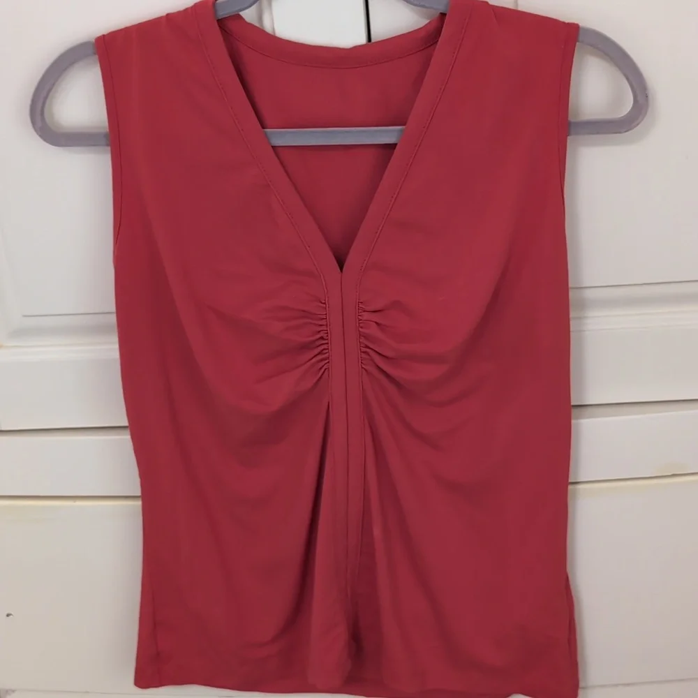 Weekenders Ruched Top - Picture 2 of 3